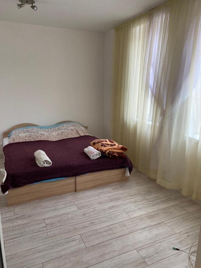 Appartement Апартмент 27 Юли 2 à Varna Extérieur photo